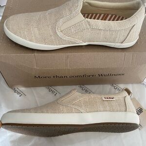 Taos Footwear Women's Natural Beige Hemp